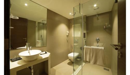 Silk Suite with Balcony