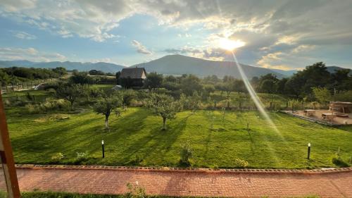 King Room with Mountain View