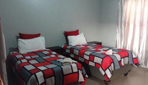 Apartment With Shared Bathroom