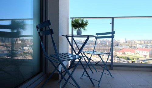 Studio with Balcony