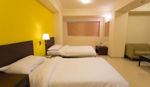 Executive Suite 1 BR