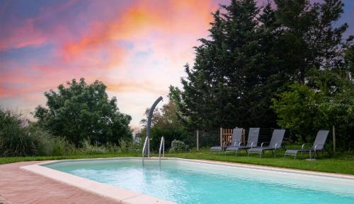 Superior One-Bedroom Apartment