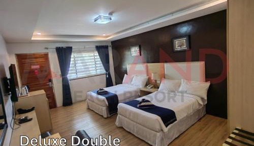 Deluxe Double or Twin Room