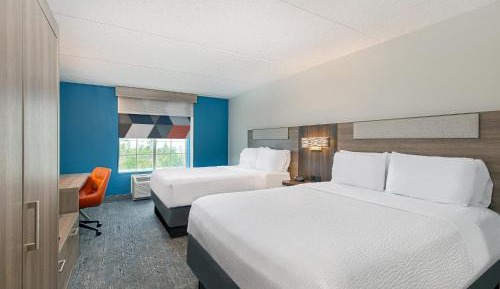 Standard Room with Two Queen Beds