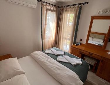 Double Room with Pool View