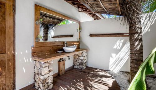 Boutique Family Garden Bungalow