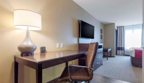 King Suite - Disability Access/Non-Smoking