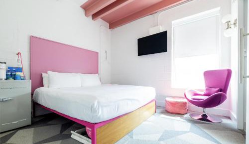 Economy King Room 311