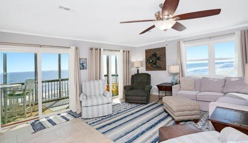 Three-Bedroom Townhouse