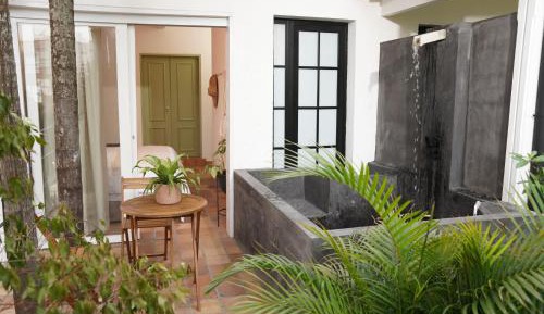 Deluxe Double Room with Bath