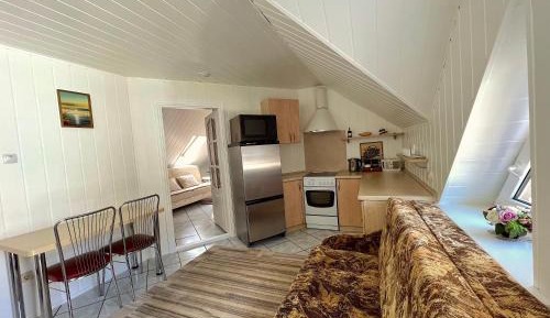Apartment (4 Adults)