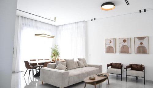 Deluxe Villa