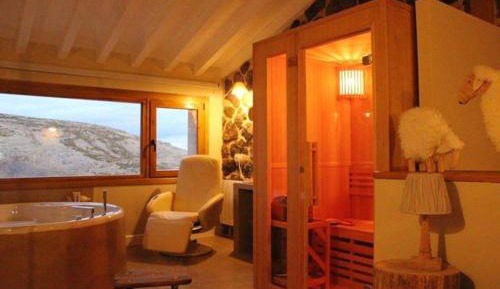 One-Bedroom Chalet