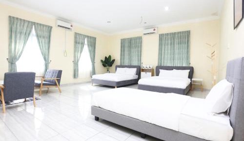 Superior Family Room