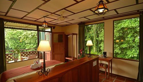 Smithsonian Room + Waterfall