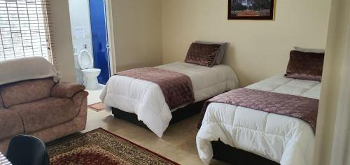 Triple Room with Private Bathroom