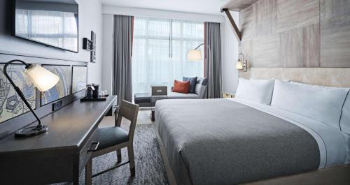 King Room with City View