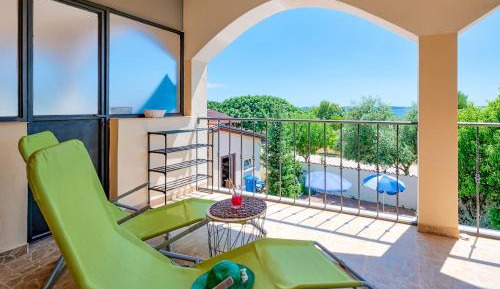 Apartment with a sea view -Foska