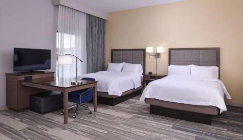 Queen Studio Suite with Two Queen Beds - Non-Smoking