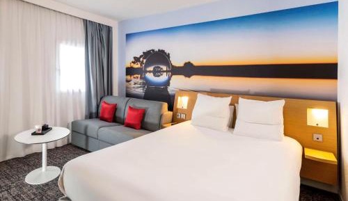 Suite with One Double Bed and One Double Sofa Bed
