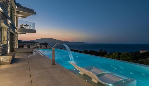 Villa with Sea View