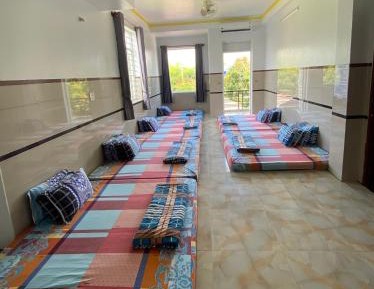 Mixed Dormitory Room