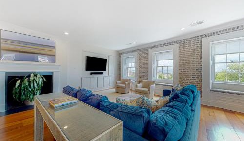 Two Bedroom Apartment 