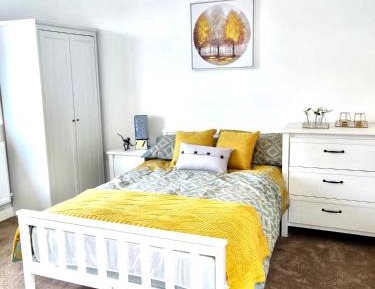 Deluxe Double Room with Shower