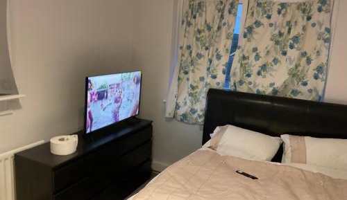 Large Double or Twin Room
