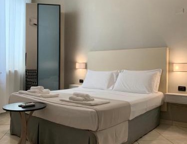 Deluxe Double Studio