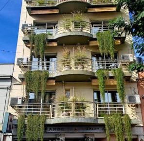 Apartment (1-2 Adults)