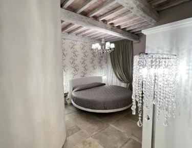 Deluxe Double Room with Bath