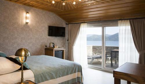 Deluxe Double Room with Sea View