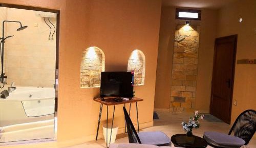 Double Room with Spa Bath