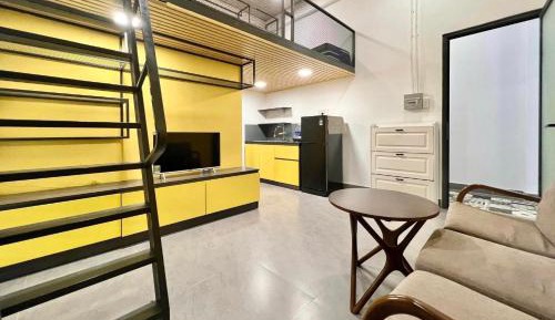 One-Bedroom Apartment