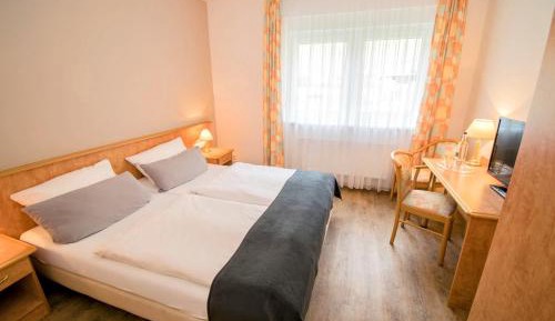 Double and Twin Room