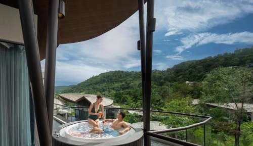 Private Loft with Whirlpool