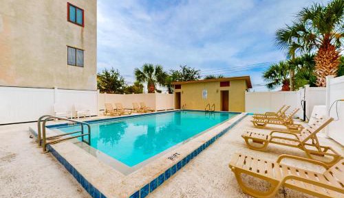 One Bedroom Apartment