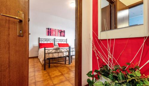 Superior One-Bedroom Apartment with Balcony