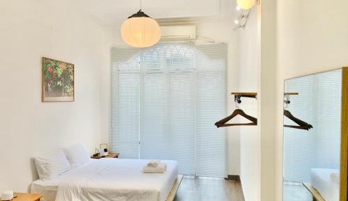 Studio with Balcony
