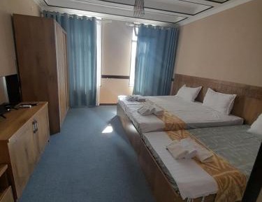 Deluxe Double Room with Shower