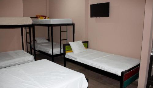 Economy Quadruple Room