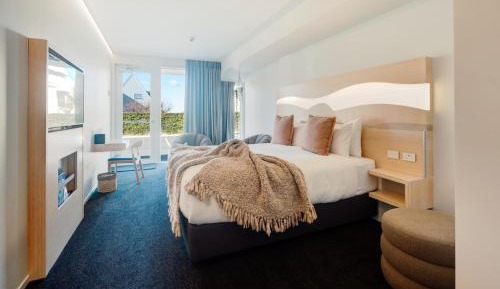 Executive City Suite