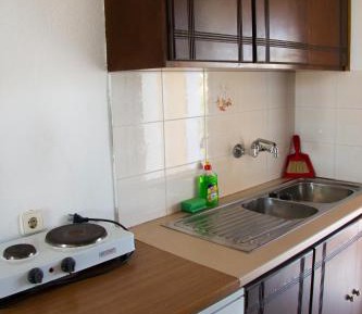 Studio with Twin Beds (2 Adults)