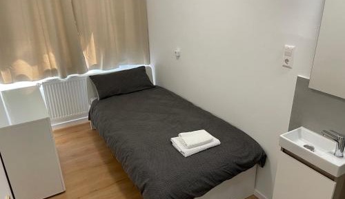 Single Room with Shower