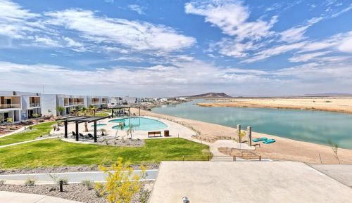 Two-Bedroom Townhouse