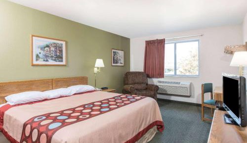 King Room - Non-Smoking