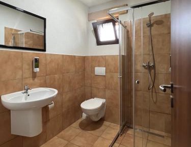 Triple Room with Shower