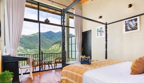 Deluxe Family Suite
