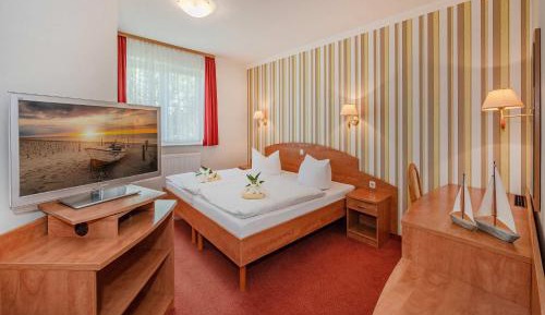 Double Room with Shower